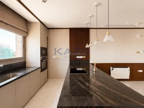 Top Floor Resale Apartment with 3 Bedrooms in Germasoyeia - 12