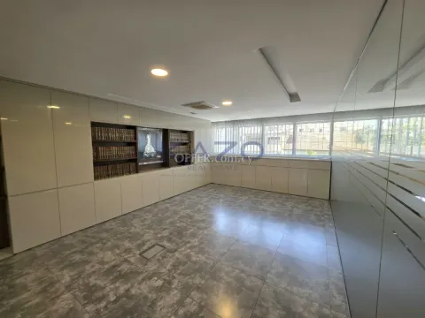 Prime 100 m² Office Space in Agios Nicolaos - 9