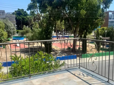 THREE BEDROOM SEMI DETACHED HOUSE IN TOURIST AREA, LIMASSOL - 10