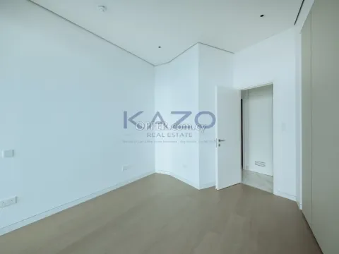 Modern Seafront 2-Bed Apartment in Neapolis - 12