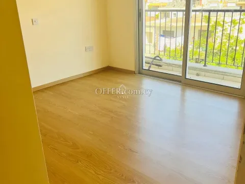 THREE BEDROOM PENTHOUSE IN AGIOS SPYRIDON - LIMASSOL - 10