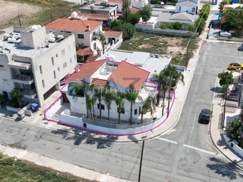 Detached Two Storey House in Aradippou, Larnaca - 11