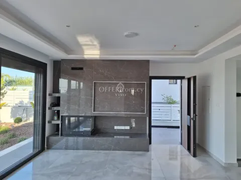 LOVELY 4 BEDROOM FURNISHED  MODERN DESIGN VILLA  WITH LOFT AND  UNINTERRUPTED SEA VIEWS  IN PAREKLISIA - 9