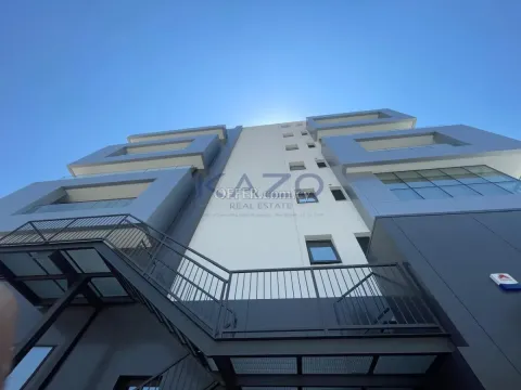 Modern 279 m2 Office PLUS 96m2 covered balcony for Rent in Kapsalos - 11