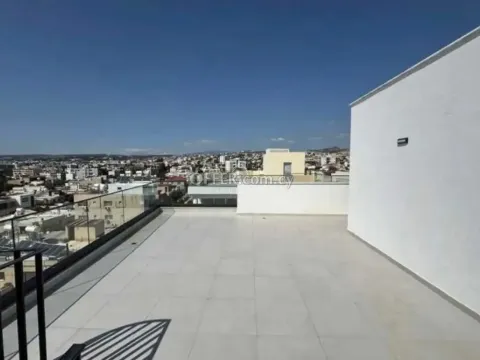 SPACIOUS 3 BEDROOM PENTHOUSE IN AGIOS IOANNIS - 8