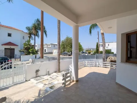 Detached Two Storey House in Aradippou Larnaca - 6