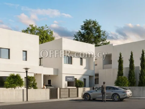 3-bedroom detached house for sale - Main Photo