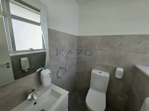 Prime 100 m² Office Space in Agios Nicolaos - 4