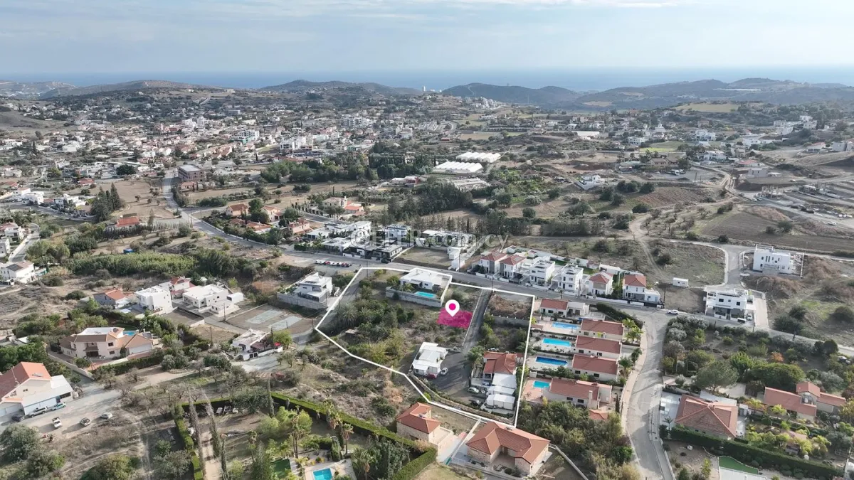 Distributed share of a Residential Field in Parekklisia Limassol - 1