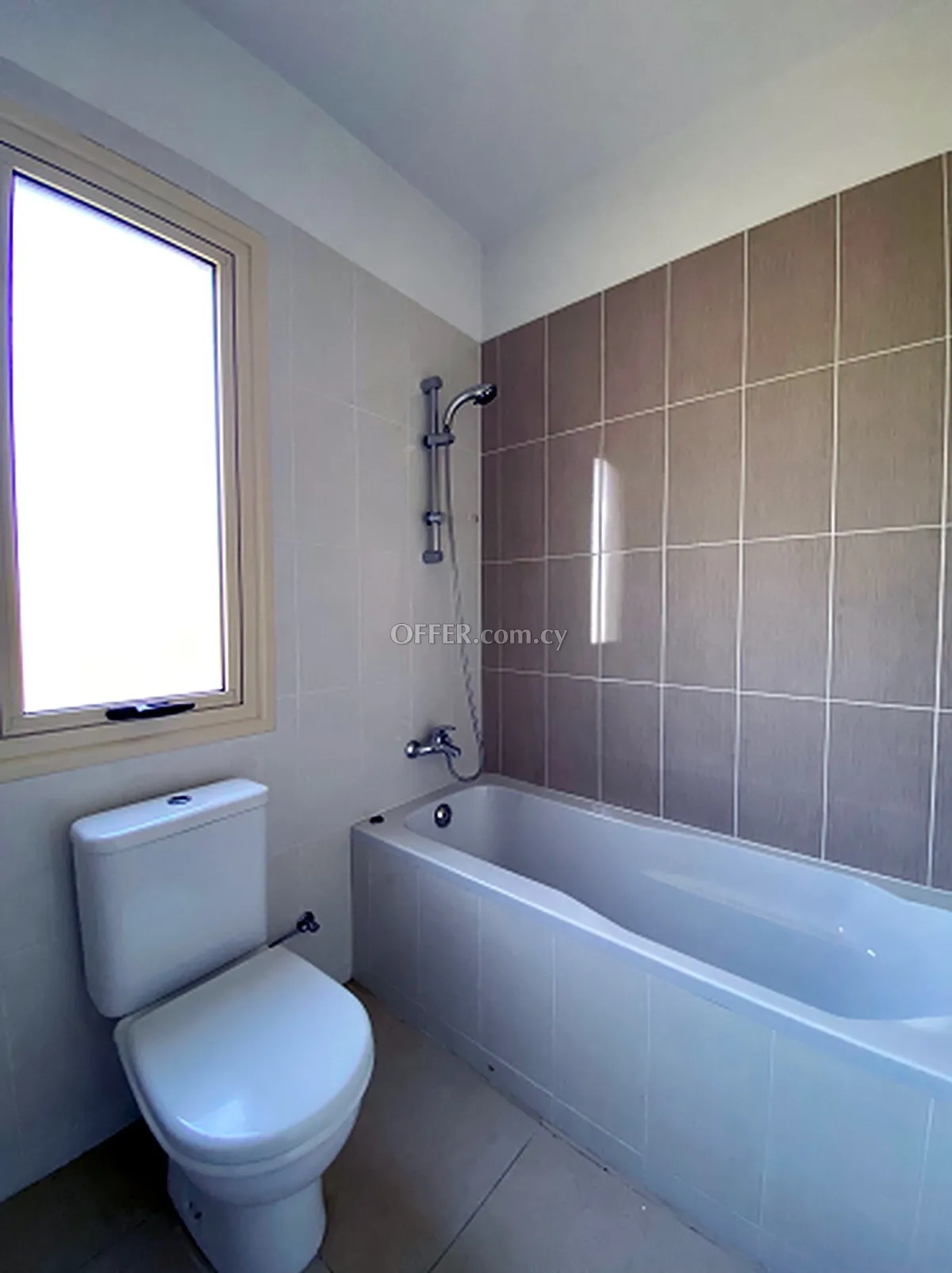 3 Bedroom Apartment for Sale in Elysia Park, Universal, Paphos - 2