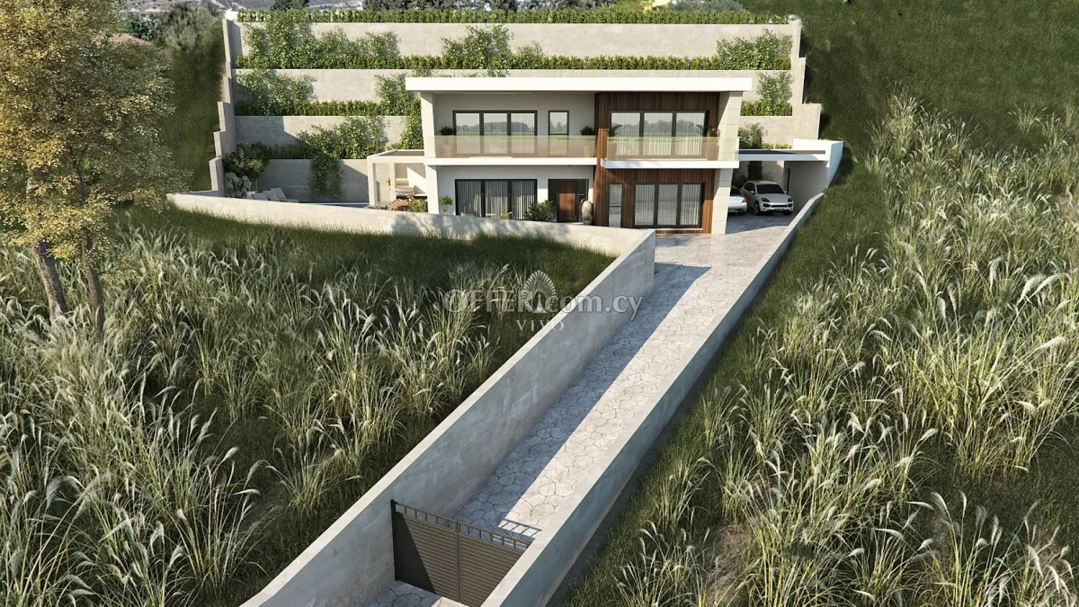 LUXURY THREE BEDROOM VILLA WITH SWIMMING POOL AND ALL- INCLUSIVE PACKAGE - 2