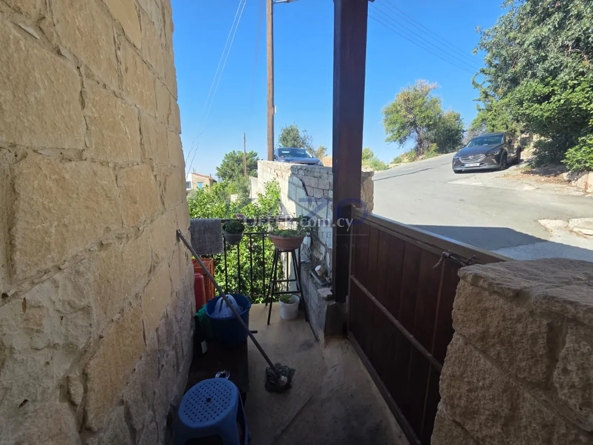 Upper Level House in Vasa Koilaniou, Limassol - 2