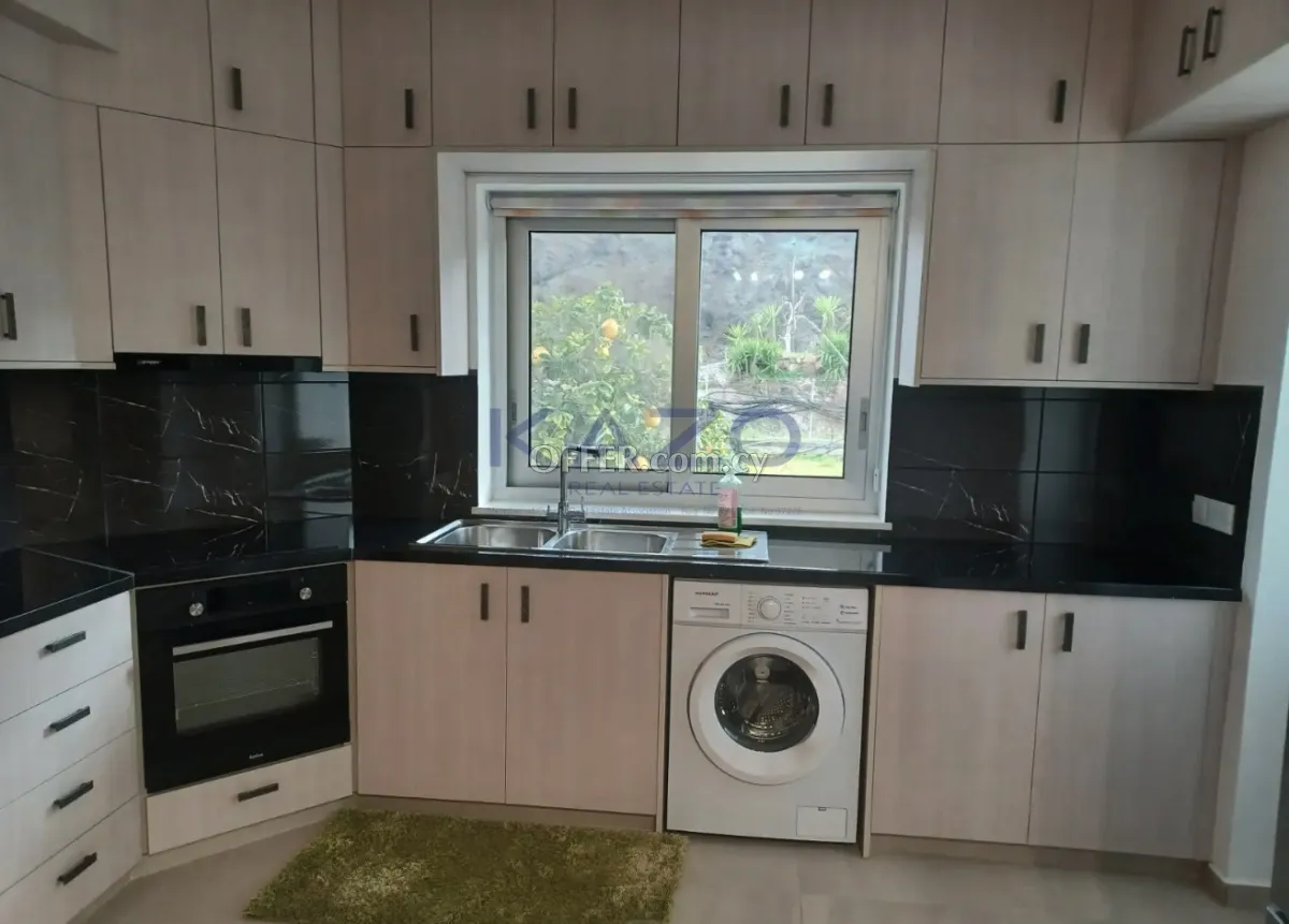 Furnished 4-Bed Villa in Arakapas with Panoramic Views - 2