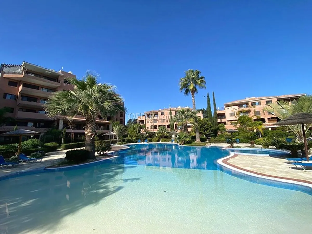 3 Bedroom Apartment for Sale in Universal, Paphos with Communal Pool - 1