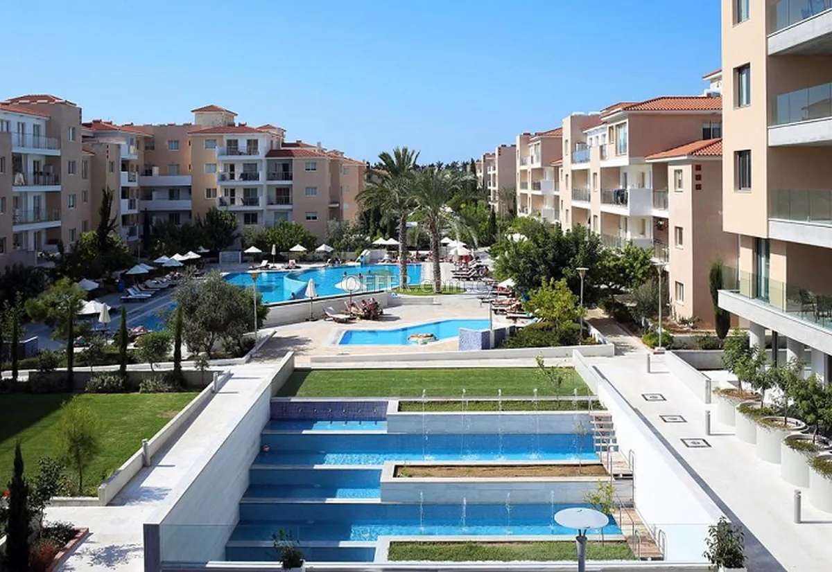 3 Bedroom Apartment for Sale in Elysia Park, Universal, Paphos - 1