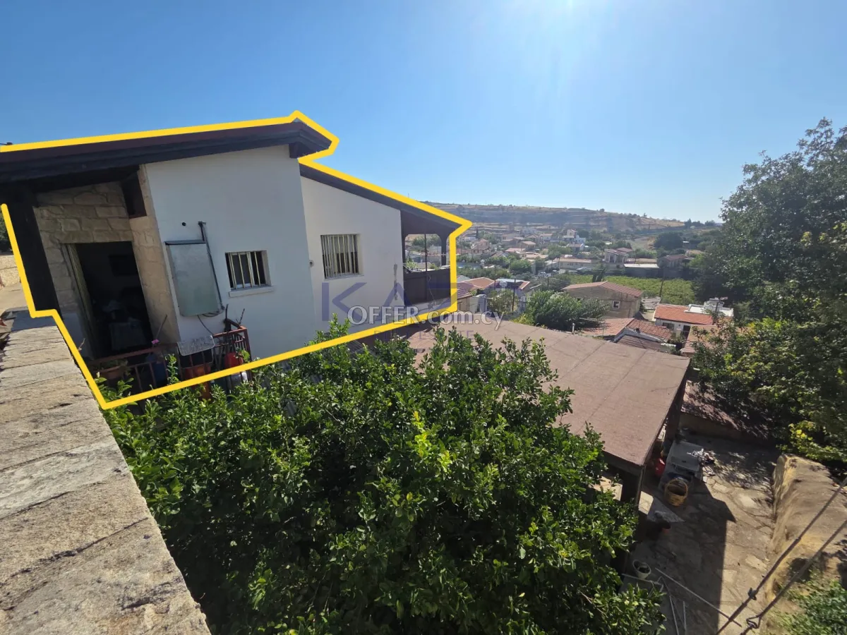 Upper Level House in Vasa Koilaniou, Limassol - 1