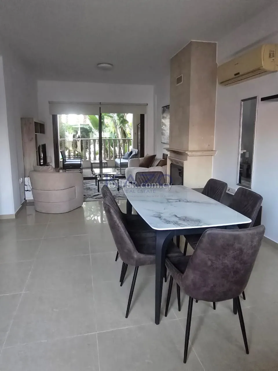 Modern 1-Bed Apartment in Pyrgos with Shared Pool - 1