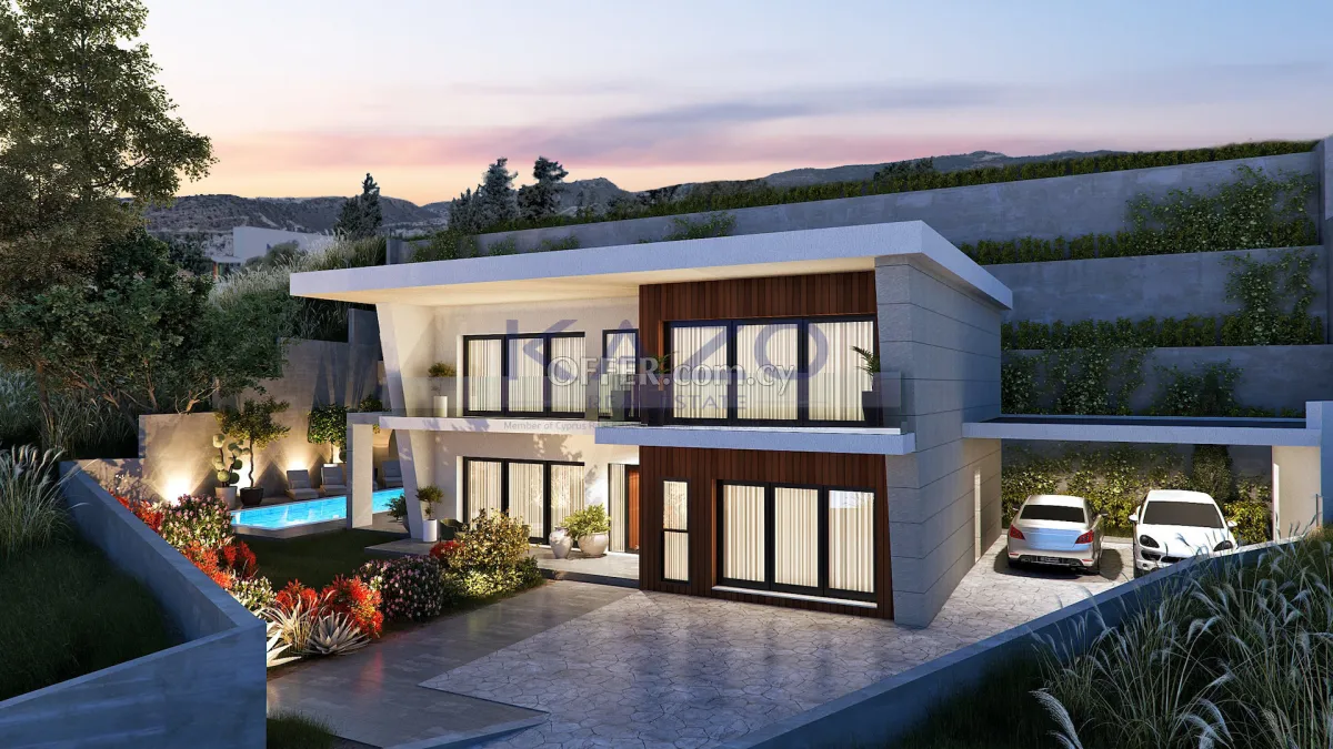 Luxury 3-Bed Villa in Agios Tychonas with Sea Views - 1