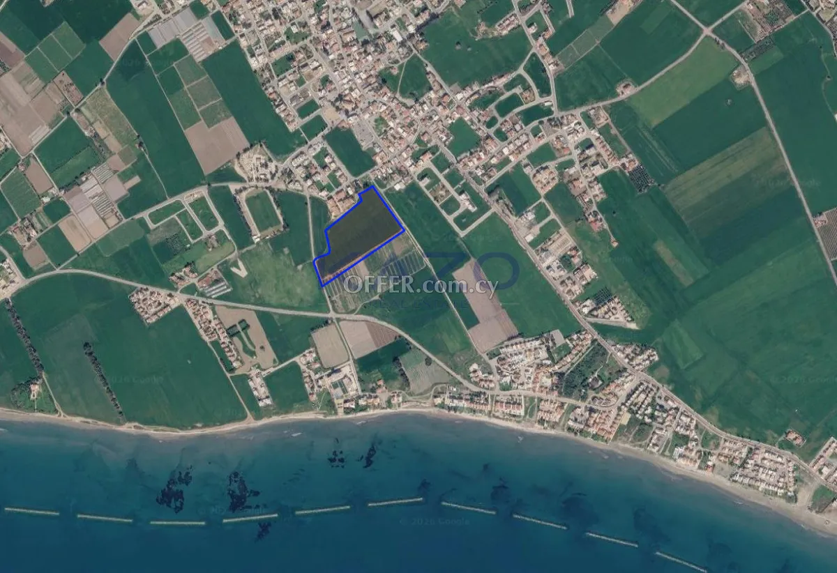 Prime Residential Development Land in Perivolia - 1