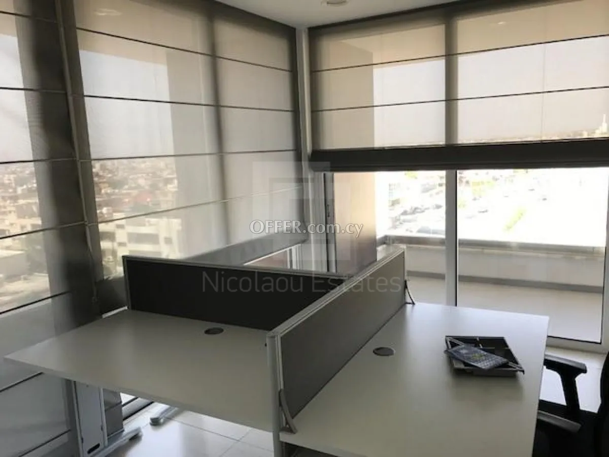 Modern office space available for rent in Mesa Gitonia - 9