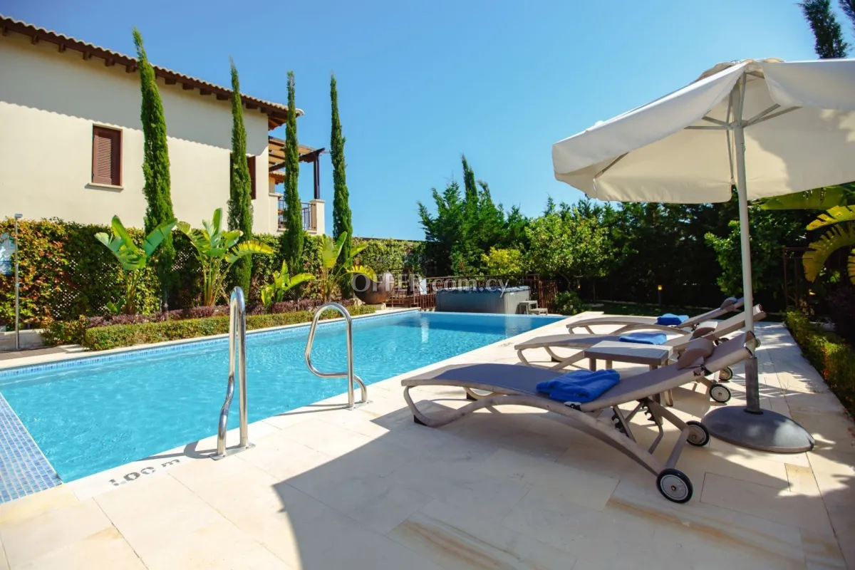 Villa for long term rent in Aphrodite Hills - 10