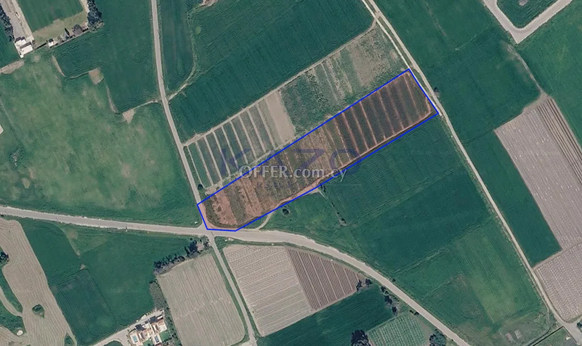 Expansive Residential Land in Perivolia - 3