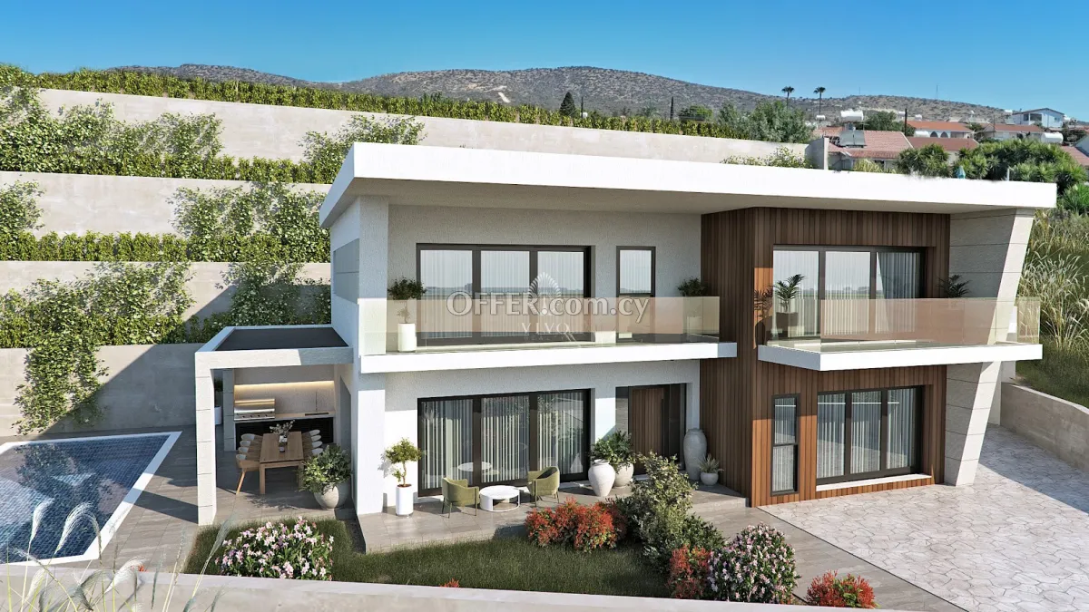 LUXURY THREE BEDROOM VILLA WITH SWIMMING POOL AND ALL- INCLUSIVE PACKAGE - 8