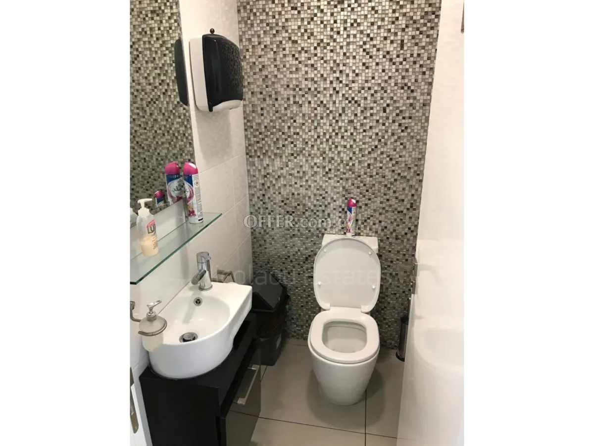 Modern office space available for rent in Mesa Gitonia - 6