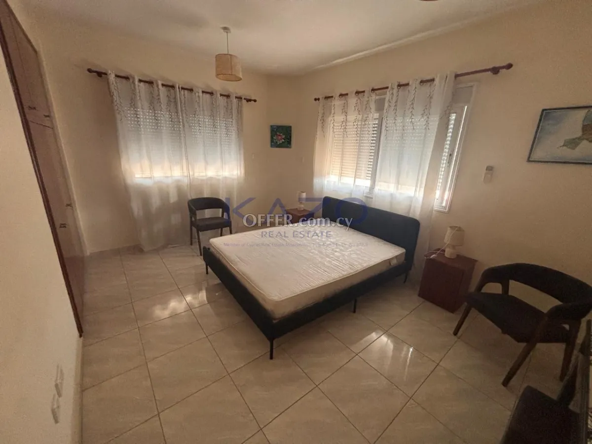 Furnished 2-Bed Apartment in Katholiki, City Center - 5
