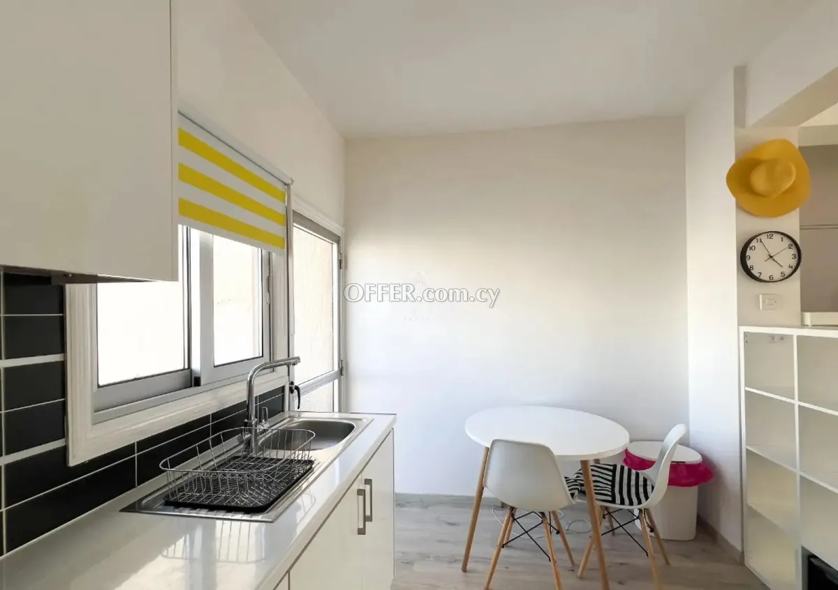 SEAFRONT 2 BEDROOM APARTMENT IN NEAPOLIS - 8
