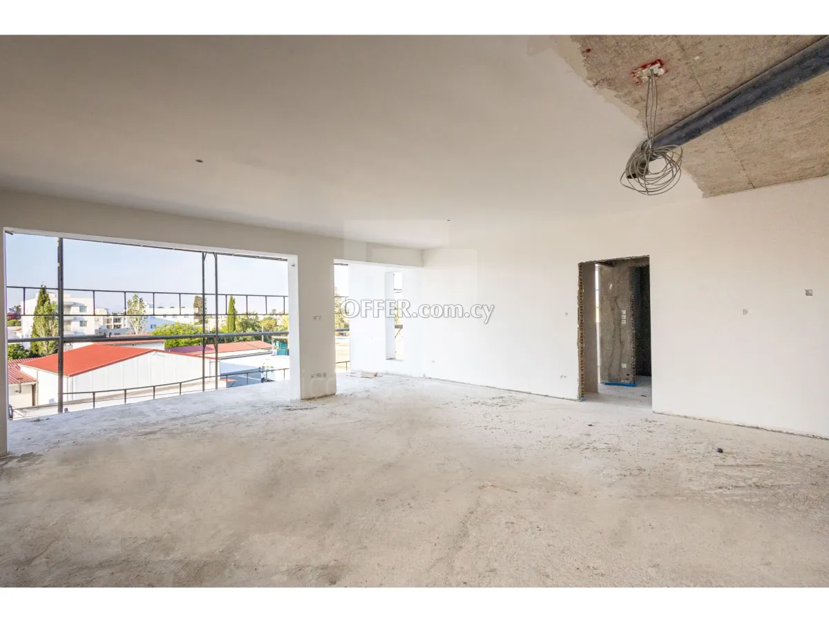 Three plus one bedrooms apartment in Eleonon area Nicosia - 6
