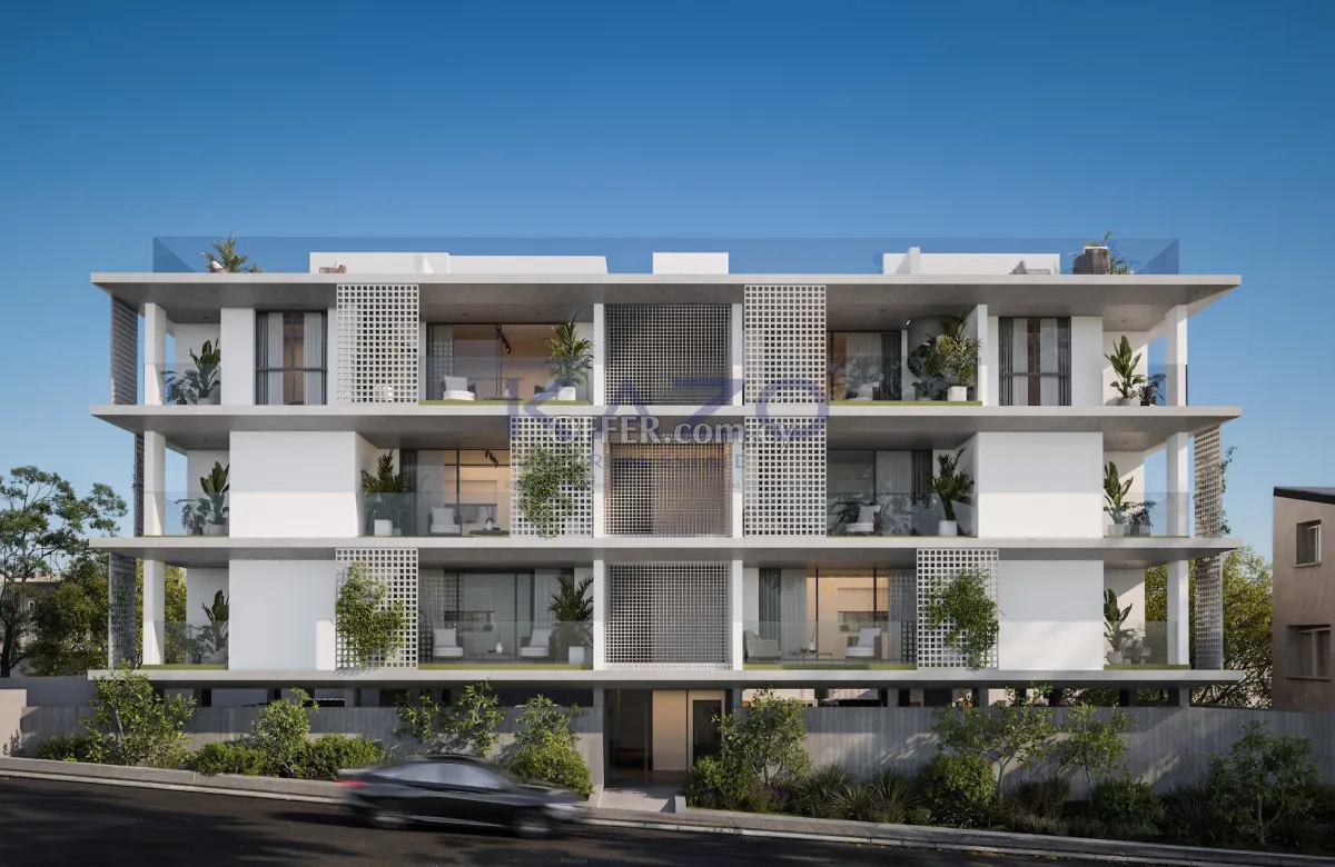 Modern 2-Bed Penthouse in Agios Athanasios with City Views - 9