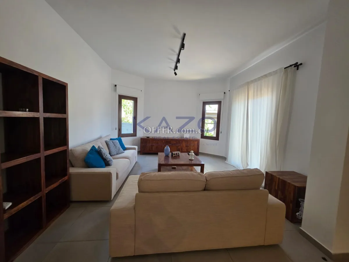 Furnished Three Bedroom Semi-Detached House in Agia Fyla - 7