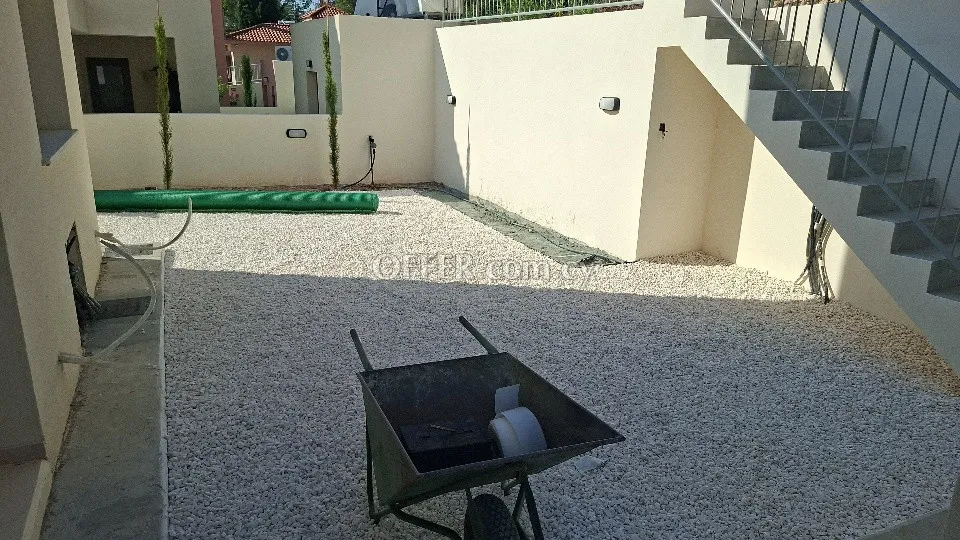 House (Detached) in Souni-Zanakia, Limassol for Sale - 4