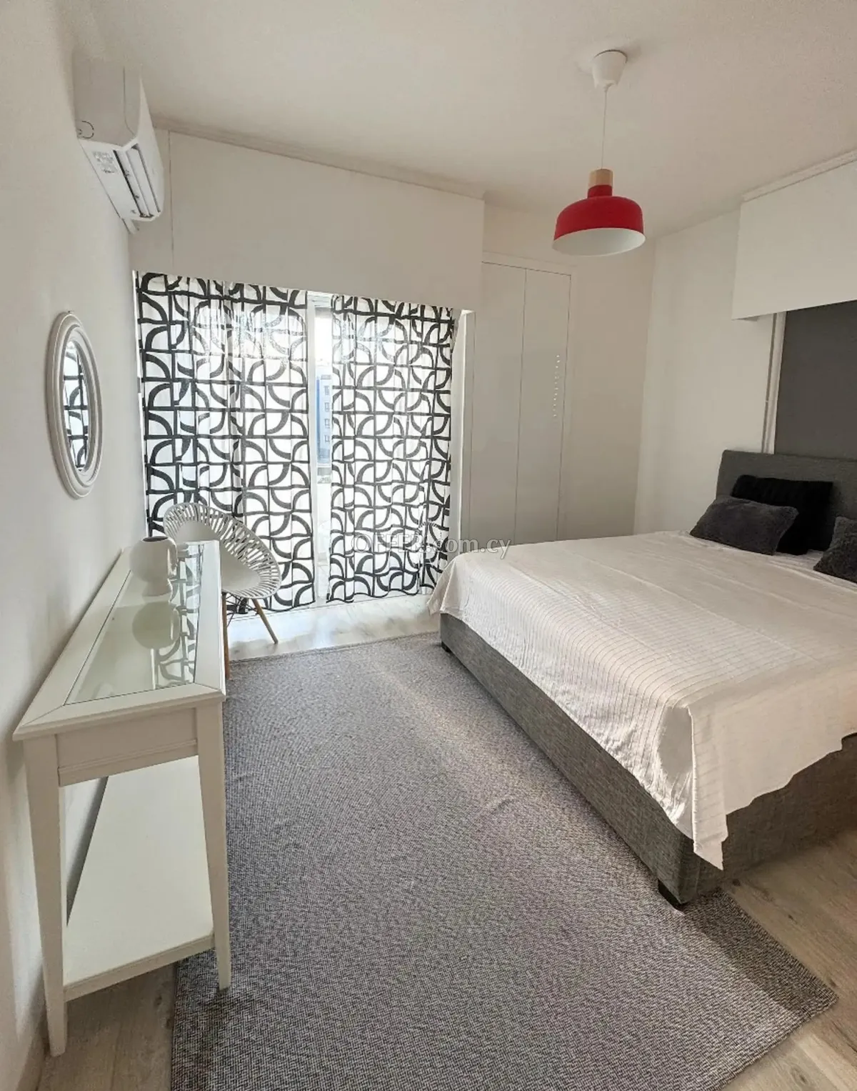 SEAFRONT 2 BEDROOM APARTMENT IN NEAPOLIS - 4