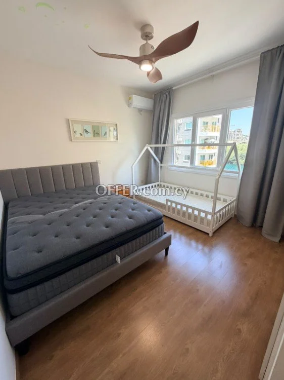 Huge 145sqm 3 Bedroom Apartment 100m from Sea - 6