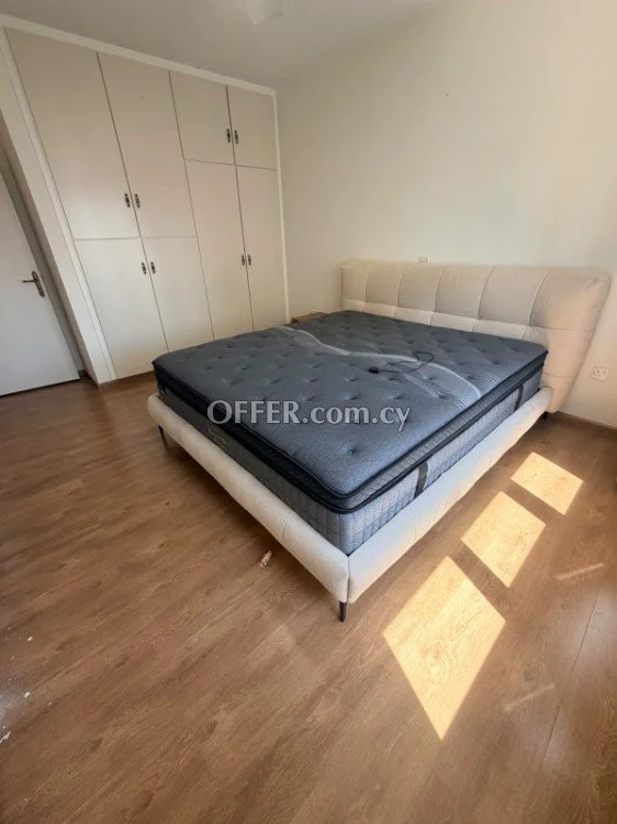 Huge 145sqm 3 Bedroom Apartment 100m from Sea - 8