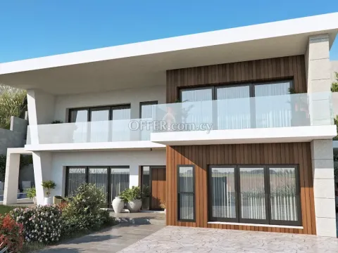 LUXURY THREE BEDROOM VILLA WITH SWIMMING POOL AND ALL- INCLUSIVE PACKAGE - 3