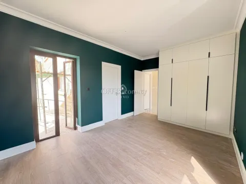 FOR RENT EXCEPTIONAL FOUR BEDROOM RESIDENCE WITH GUEST HOUSE IN SOUNI - 3