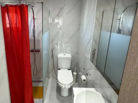 SEAFRONT 2 BEDROOM APARTMENT IN NEAPOLIS - 2