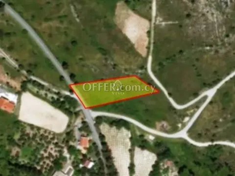 LAND OF 5400M2 FOR SALE IN AYIOS GEORGIOS SILIKOU