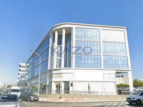 Prime Top-Floor Office in Kapsalos with City Views - Main Photo