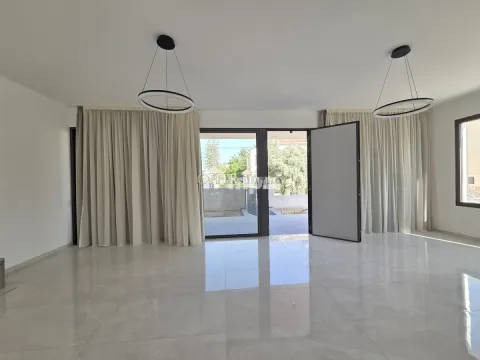 Modern Three Bedroom Apartment in Prime Aglantzia Plati