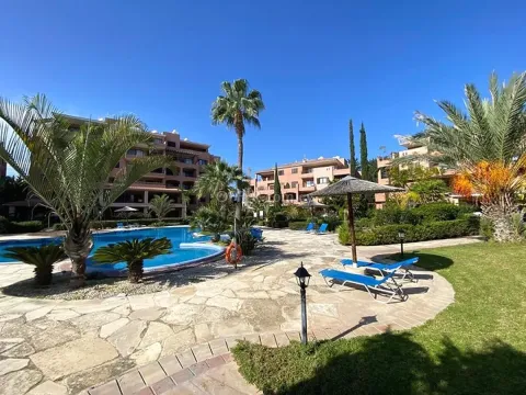3 Bedroom Apartment for Sale in Universal, Paphos with Communal Pool - 11