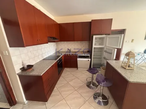 Furnished 2-Bed Apartment in Katholiki, City Center - 8