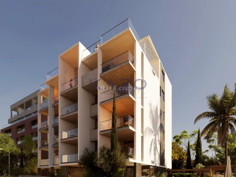 Modern 2-Bed Apartment in Germasoyeia Tourist Area with Pool - 10