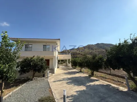 Furnished 4-Bed Villa in Arakapas with Panoramic Views - 13