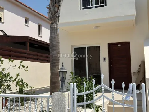 NEWLY RENOVATED 2 BEDROOM SEMI DETACHED HOUSE IN MOUTTAYIAKA - 10