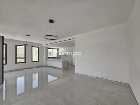 Modern Three Bedroom Apartment in Prime Aglantzia Plati - 10