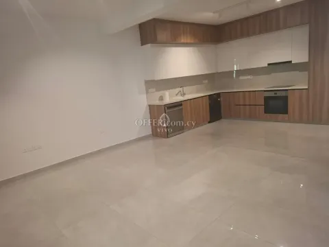 THREE BEDROOM PENTHOUSE IN OMONIA, LIMASSOL - 9